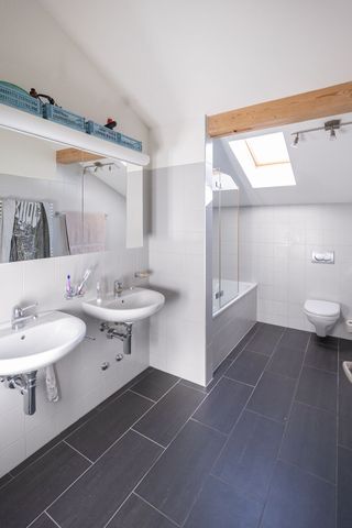 21/2-ROOM ATTIC APARTMENT IN BERN – SULGENAU, FURNISHED, TEMPORARY - Foto 5