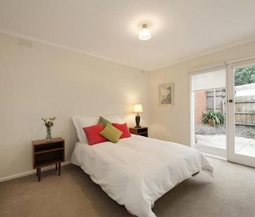 2/1 McKinnon Road, Mckinnon - Photo 3