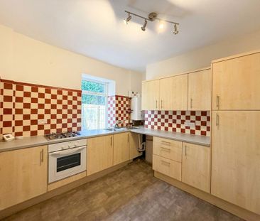 3 bedroom terraced house to rent - Photo 5