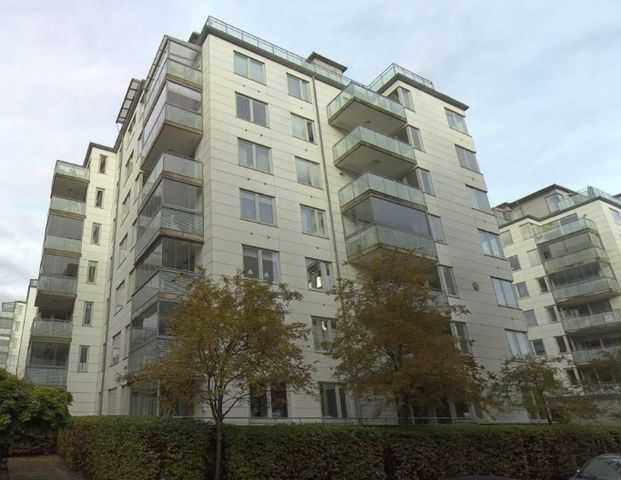 Norra Skeppspromenaden 10 - Foto 1