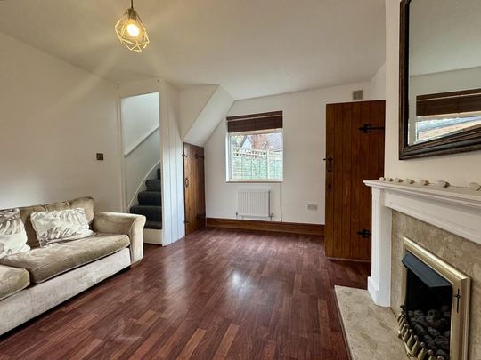 2 bedroom terraced house to rent - Photo 1