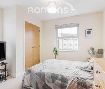 Ashville Way, Wokingham, Berkshire, RG41 - Photo 6