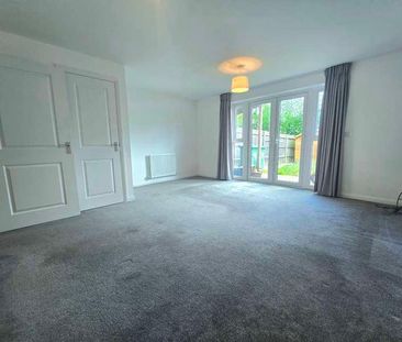 Cardinal Place, Maybush, SO16 - Photo 2
