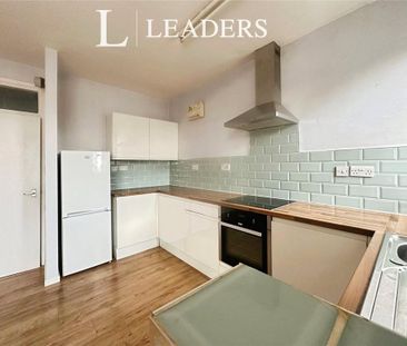 1 bedroom flat to rent - Photo 6