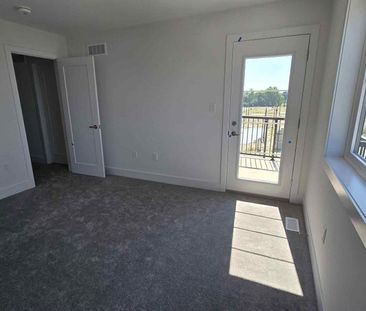 For Lease - 79 Cygnet Drive, Stratford, Ontario - Photo 3