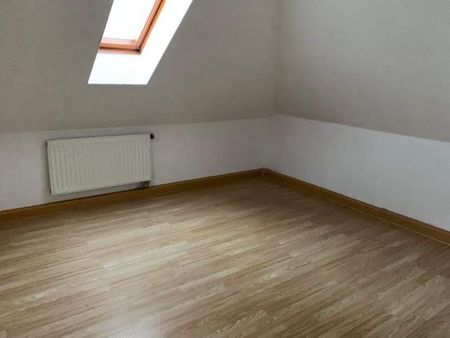 Location Appartement 3 pièces 80m² - Photo 3