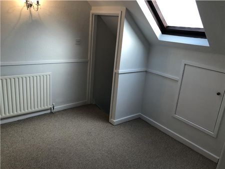 2 bedroom terraced house to rent - Photo 4