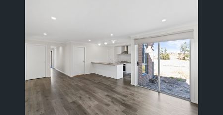 Perfect Family Home - Photo 2