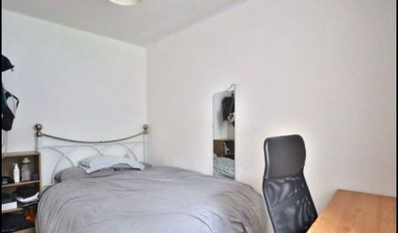 Mornington Crescent, NW1, London - Photo 4