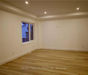 4255 Lismer Lane #17 - Photo 2