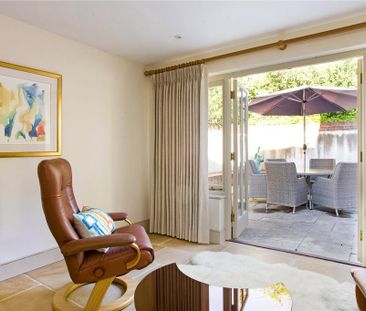 4 bedroom semi-detached house to rent - Photo 6