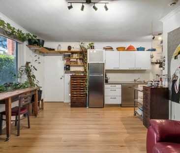 One-Bedroom Gem in Boutique Block - Photo 2