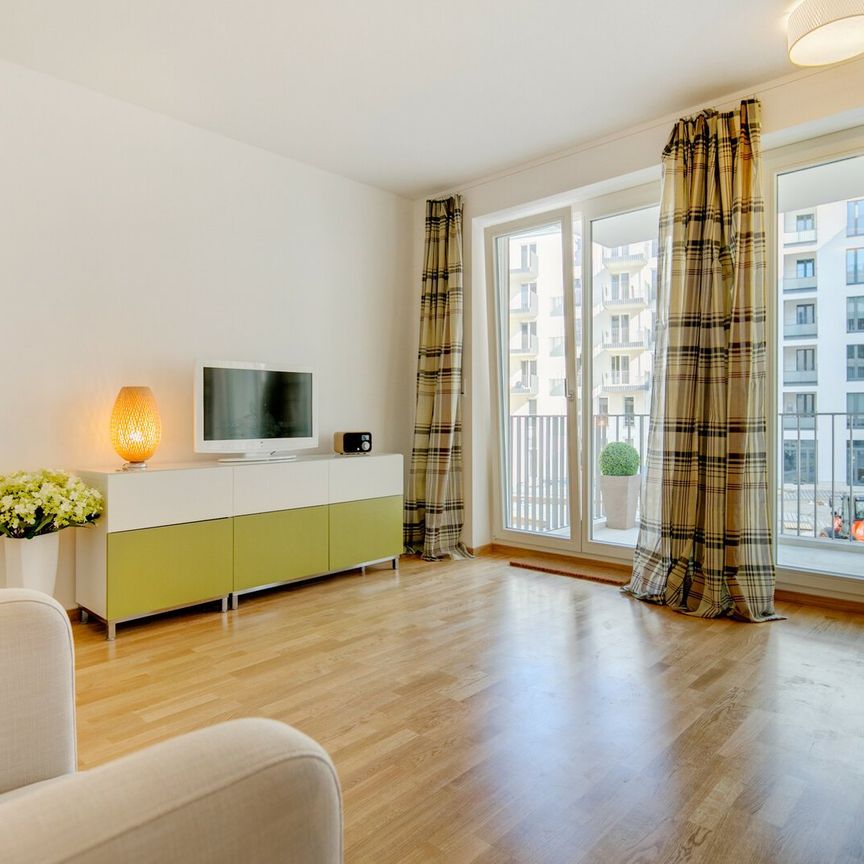 Modern furnished apartment in the Nymphenburger Höfe - Photo 1