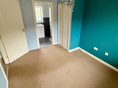 3 bedroom detached house to rent - Photo 3