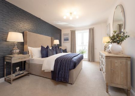 1 bedroom retirement property to rent - Photo 2