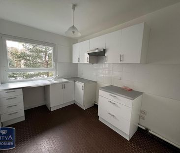 Location Appartement 2 pièces 57m² VELIZY VILLACOUBLAY 78140 - Photo 2