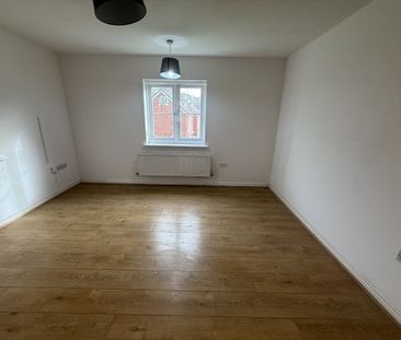 Marcroft Road, Swansea, SA1 - Photo 5