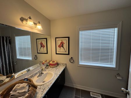 For Lease - 929 Broadway Boulevard, Peterborough, Ontario - Photo 4