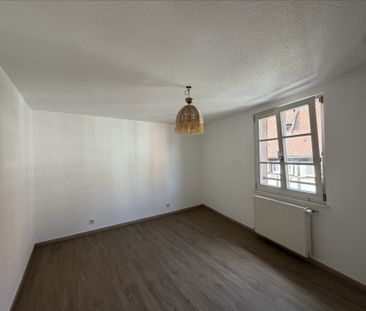 Location Appartement 2 pièces 47m² - Photo 2
