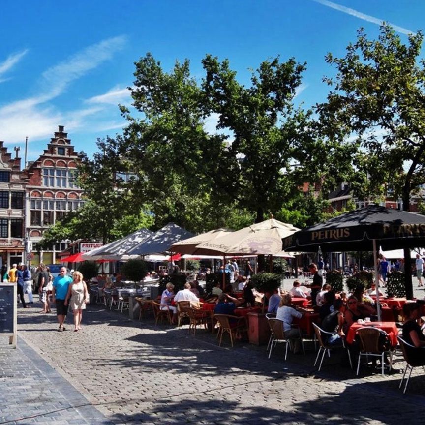 Moderne woning op woonerf nabij Vrijdagsmarkt! - Foto 1