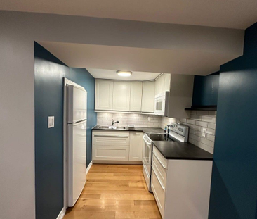 For Lease - 3433 Ash Row Crescent, Mississauga, Ontario - Photo 1