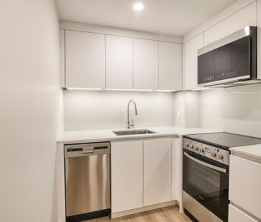2285 Saint-Mathieu Street - Photo 1