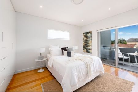 Premium Quality Home Offering Style & Convenience - Photo 3