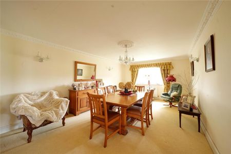 3 bedroom bungalow to rent - Photo 3