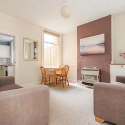 North Holmes Road, Canterbury, CT1 1QR, Kent - Photo 1