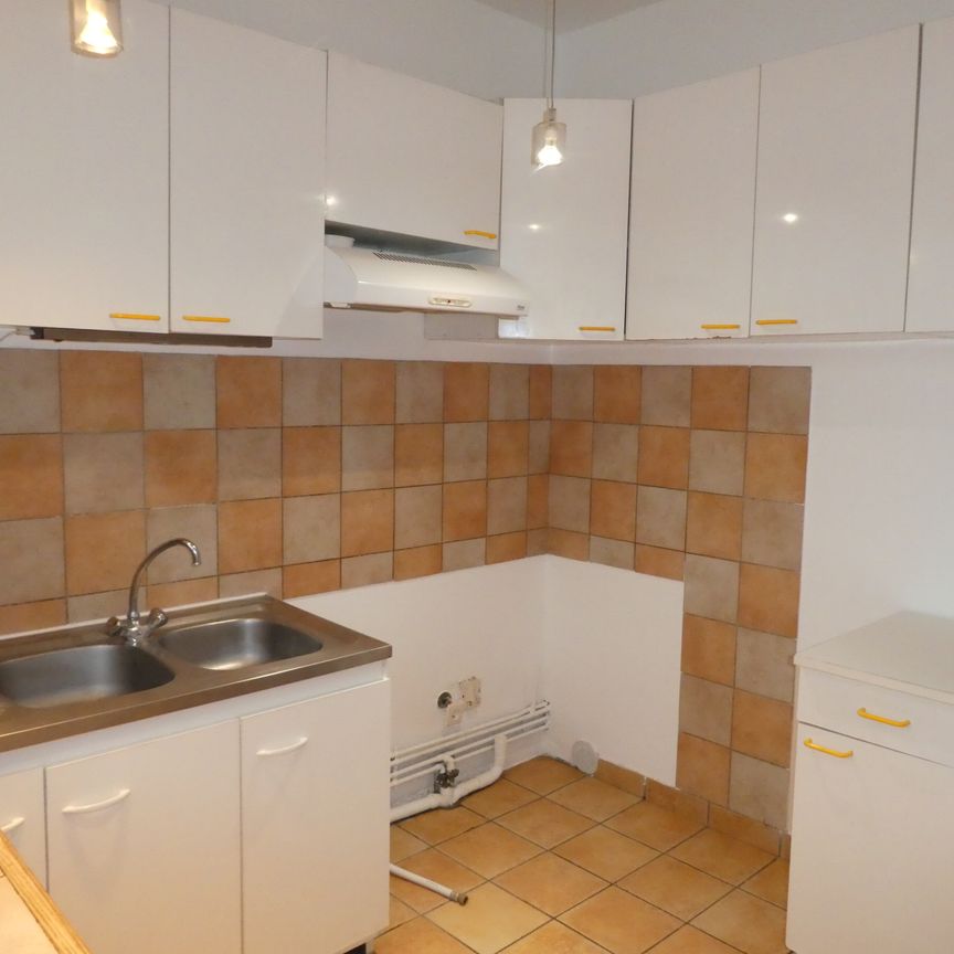 Location Appartement 3 pièces 82m² AVON 77210 - Photo 1