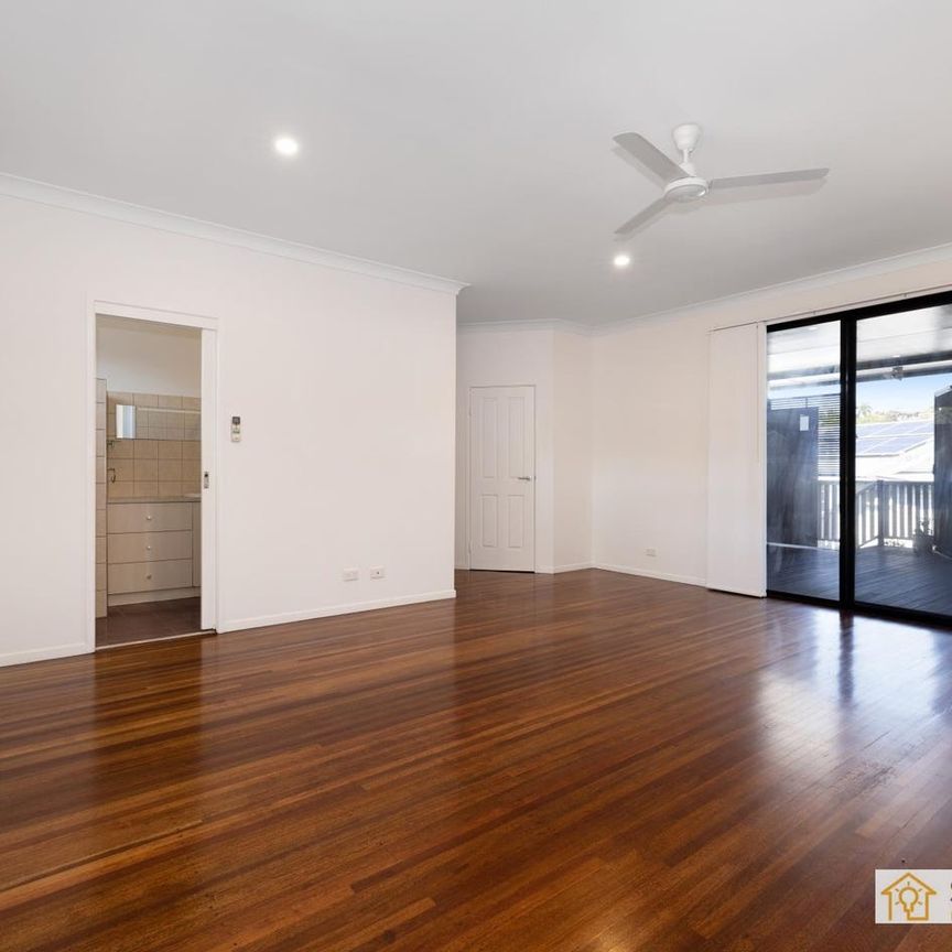 Spacious Home + Inground Pool! - Photo 1