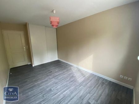 Location Appartement 3 pièces 63m² ST AVOLD 57500 - Photo 2