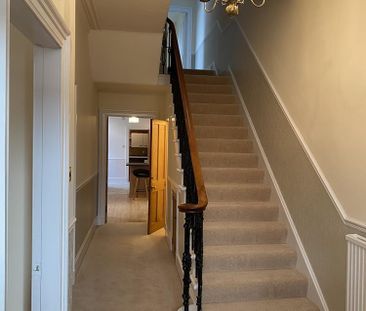 4 bedroom semi-detached house to rent - Photo 2