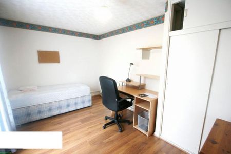 5 bedroom terraced house to rent - Photo 5