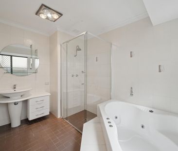 32 Westminster Road - Photo 3