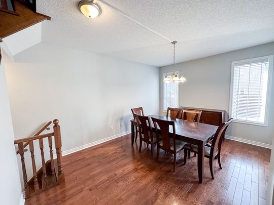 For Lease - 21 Fitzroy Avenue, Markham, Ontario - Photo 1