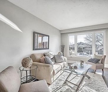 For Lease - 167 Septonne Avenue Unit# Main Fl, Newmarket, Ontario - Photo 3