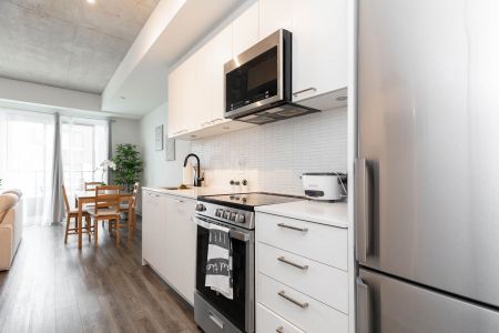 For Lease - 1808 St Clair Avenue Unit# 219, Toronto, Ontario - Photo 3