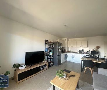 Location Appartement 2 pièces 45m² VILLENEUVE LES AVIGNON 30400 - Photo 2