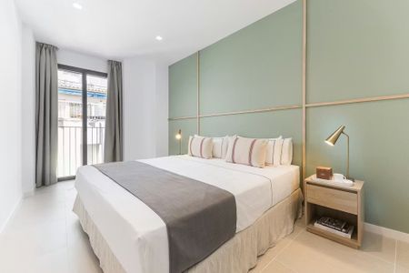 Carrer de Maignon, Barcelona, Catalonia 08024 - Photo 2