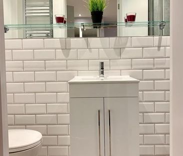 Eastcott Road - Photo 6