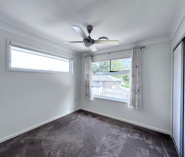 Luxurious 4-Bedroom Double-Storey Home in Avenue Estate, Daisy Hill... - Photo 4