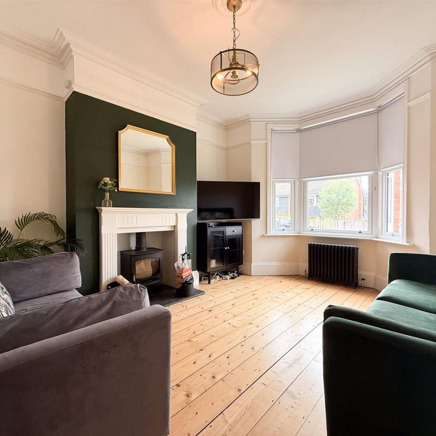 Leckhampton, Cheltenham GL53 0HE - Photo 1
