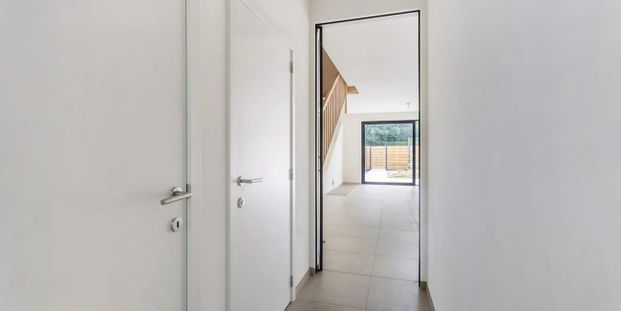 Woning te huur in Oostnieuwkerke voor € 1.150 met 3 slaapkamers - Photo 1