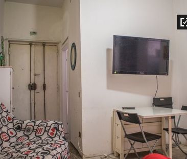 rome, Lazio 00154 - Photo 4