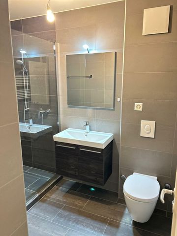 Charment appartement rénové au Locle - Photo 5