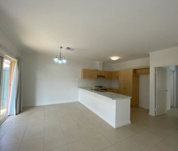 “Updated 3 Bedroom Home” - Photo 5