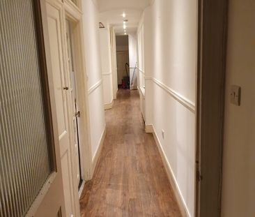 Room in a Shared Flat, Mount Nod Road, SW16 - Photo 1