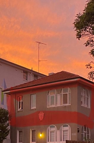 Bondi Beach - Photo 2