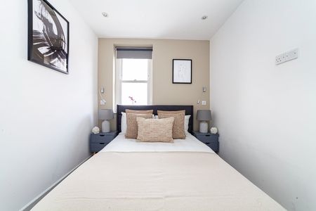 3 Bed Flat, Dingley Road, EC1V - Photo 5